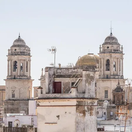 La Bella Escondida By Time