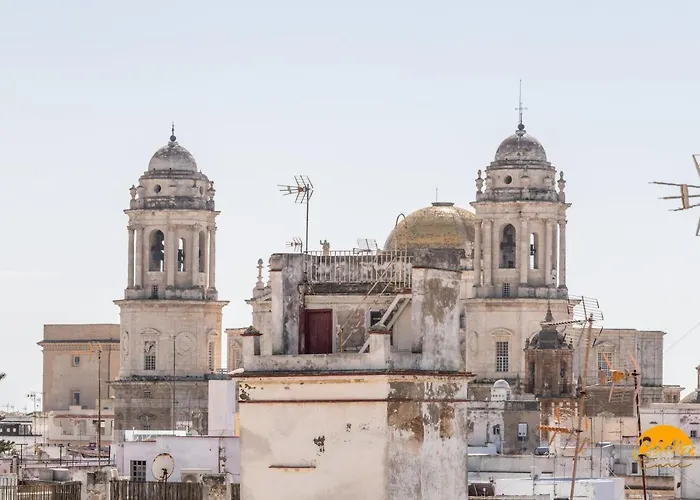 La Bella Escondida By Time